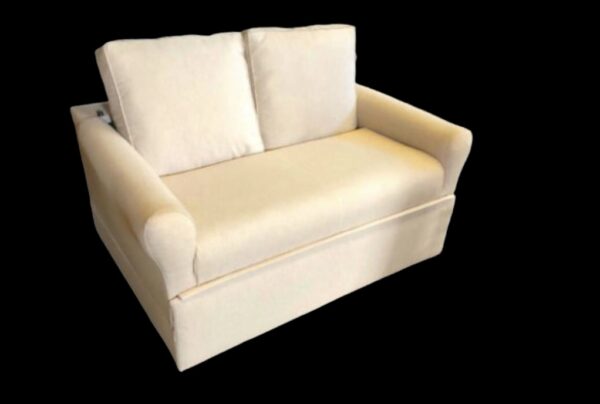 0D45C04F-98FA-4370-8EF3-ECC068F04ABF Sofá cama Boston